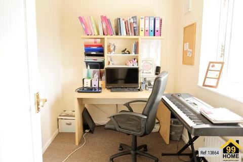 154 Beechings Way, Gillingham, ME8 6NF
