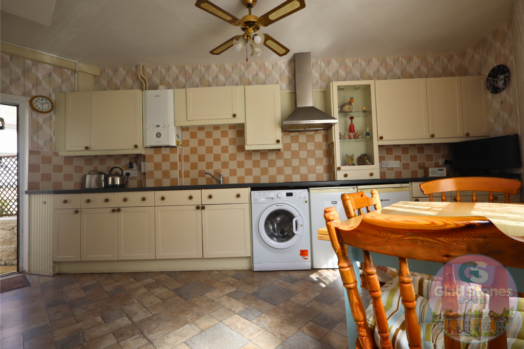 South Milton Street, Plymouth PL4 2 bed end of terrace house for sale