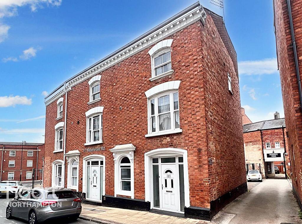 Hazelwood Road, Northampton Studio for sale £115,000