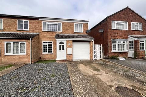 3 bedroom end of terrace house for sale, Plymouth Drive, Fareham PO14