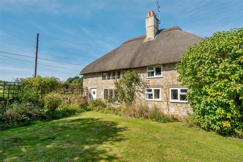 2 bedroom cottage to rent, Common Gate, Chilmark SP3