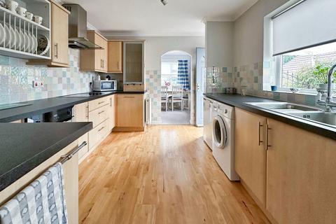 21 Albert Road, Trowbridge, BA14 7LP