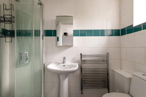14 Mount Field, Queenborough, ME11 5DB