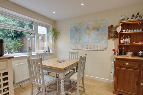 3 bedroom terraced house for sale, KINGSTON GARDENS, FAREHAM