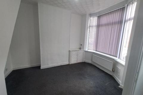 2 bedroom terraced house to rent, Mccreton Street, Middlesbrough TS3