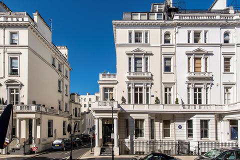 1 bedroom apartment for sale, Queensberry Place, South Kensington SW7