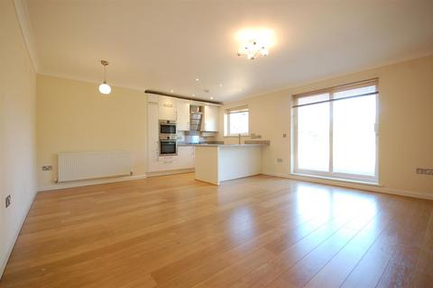 2 bedroom apartment to rent, Queen Ediths Way, Cambridge CB1