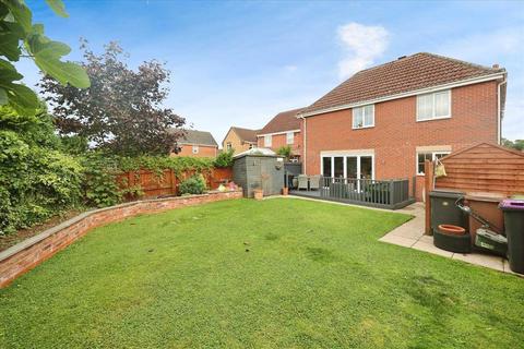 4 bedroom detached house for sale, Rochester Close, Bracebridge Heath