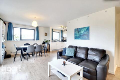 1 bedroom apartment for sale, Oak House, Romford, RM7 7LN