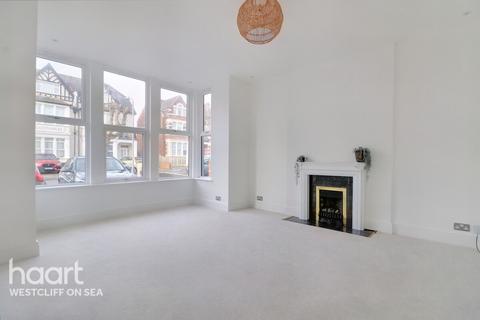 1 bedroom flat for sale, Manor Road, Westcliff-On-Sea