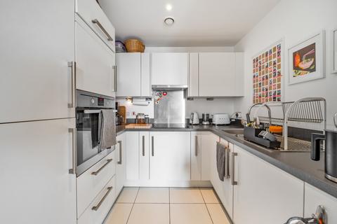 1 bedroom apartment for sale, Bessemer Place London SE10