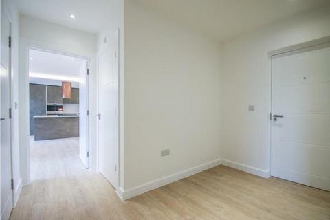 1 bedroom flat for sale, City Apartments, London Road, Leigh-On-Sea SS9