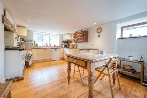 4 bedroom character property for sale, The Dale, Hathersage, Hope Valley