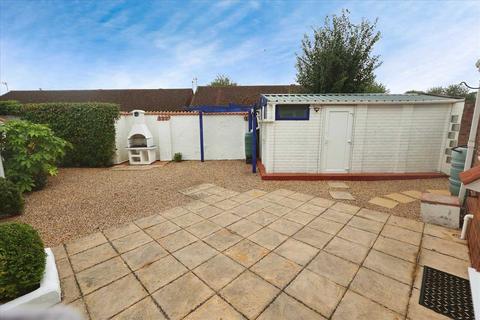 2 bedroom bungalow for sale, Caroline Road, Metheringham