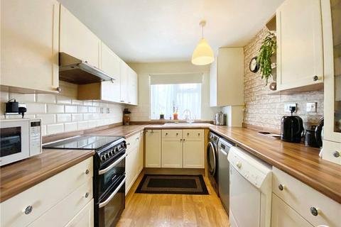 21 Blaire Park, Yateley, GU46 7QP