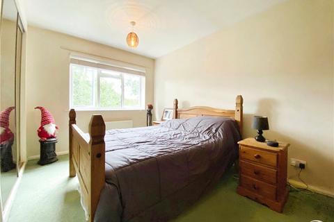 21 Blaire Park, Yateley, GU46 7QP