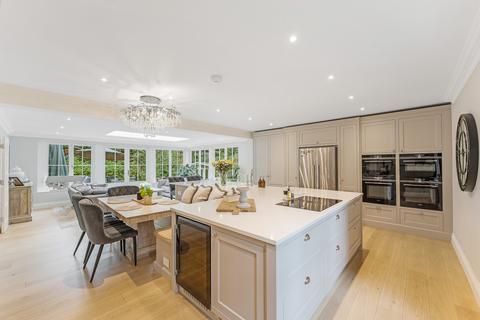 Henley House Friary Road, Ascot, SL5 9HD