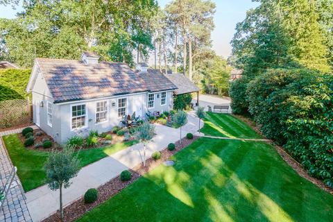 Henley House Friary Road, Ascot, SL5 9HD