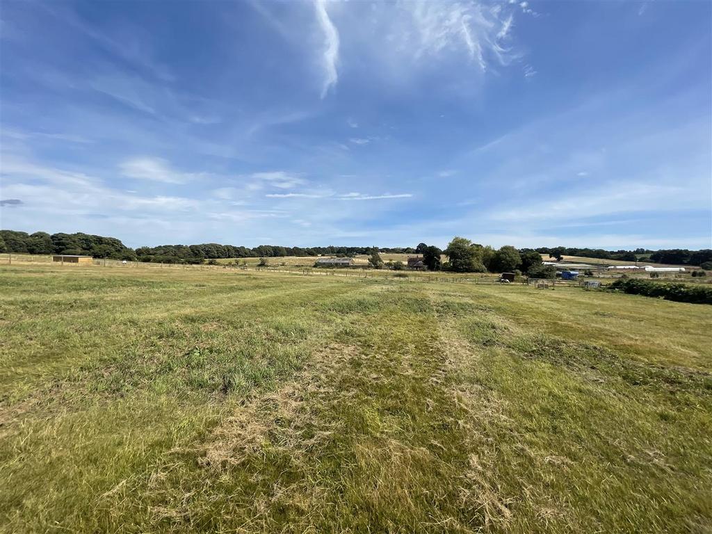 Sugarloaf Lane, Iverley Land for sale £65,000