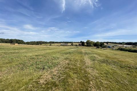 Land for sale, Sugarloaf Lane, Iverley