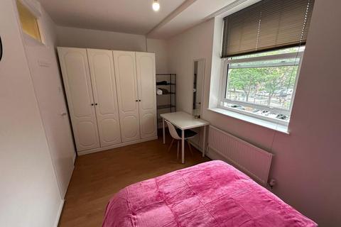 2 bedroom flat to rent, NISBET HOUSE, HOMERTON HIGH STREET, LONDON