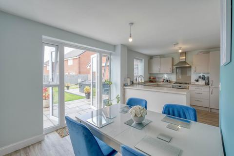 51 Patch Street, Bromsgrove, B61 0FX