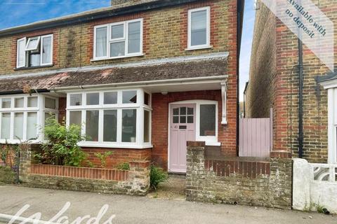 3 bedroom end of terrace house to rent, Kent Street, Whitstable CT5