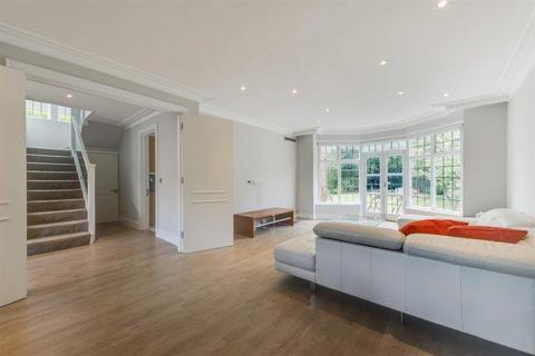 6 bedroom detached house to rent, Kingsley Way, N2