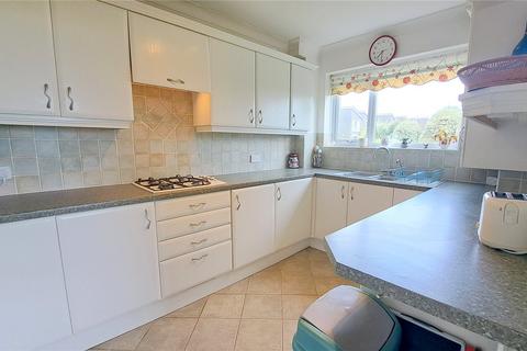 2 bedroom apartment for sale, Arundel Way, Highcliffe, Christchurch, Dorset, BH23