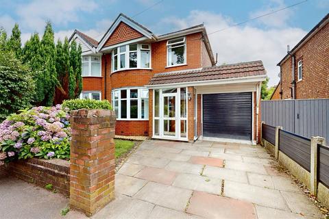 3 bedroom semi-detached house for sale, Tiverton Road, Davyhulme, Manchester, M41