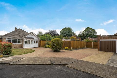 3 bedroom bungalow for sale, Hill Brow, Sittingbourne, Kent, ME10