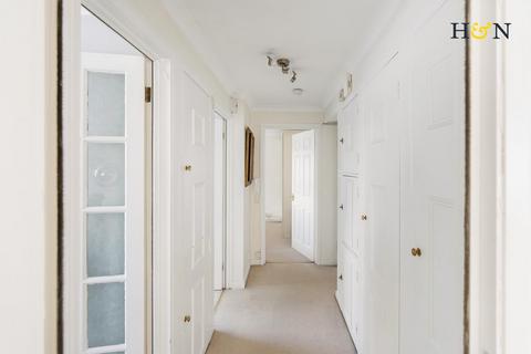 1 bedroom flat for sale, Kingsway, Hove BN3