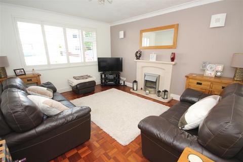 4 bedroom semi-detached house for sale, Heol Briwnant, Rhiwbina, Cardiff