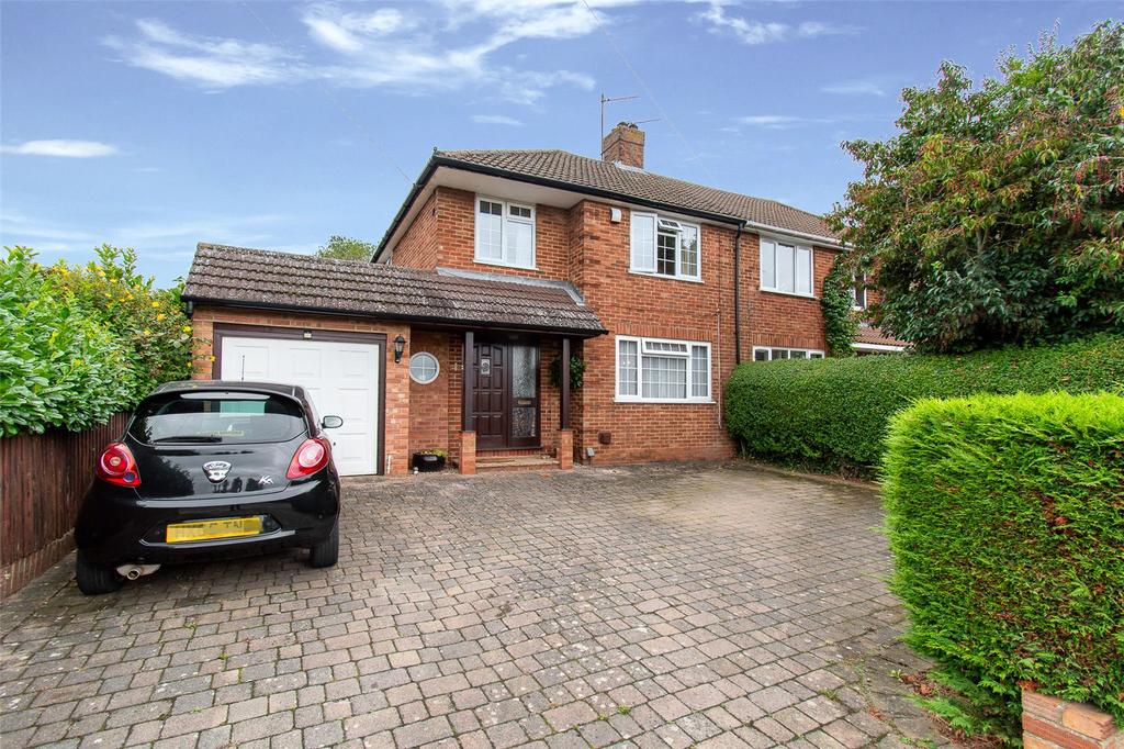 Chiswell Green Lane, St. Albans... 3 bed semidetached house for sale