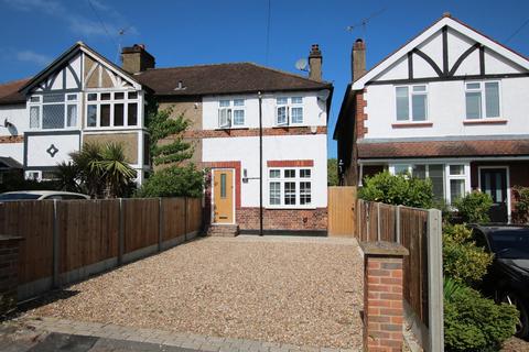 12 Warenne Road, Fetcham, Leatherhead, KT22 9UQ