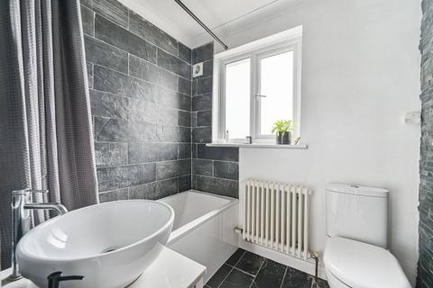 100 Oldstead Road, Bromley, BR1 5RJ