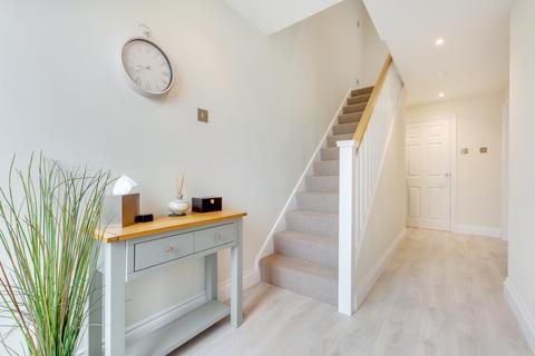145 Barnard Road, Chelmsford, CM2 8RS