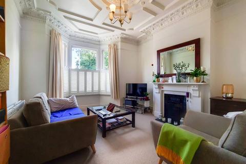 2 bedroom flat to rent, Alexandra Road, Wimbledon, London, SW19