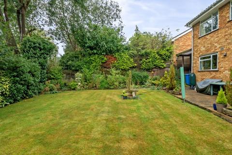 4 bedroom detached house for sale, Bracknell,  Berkshire,  RG12