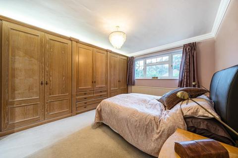 4 bedroom detached house for sale, Camberley,  Surrey,  GU15