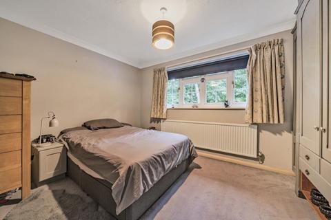 4 bedroom detached house for sale, Camberley,  Surrey,  GU15