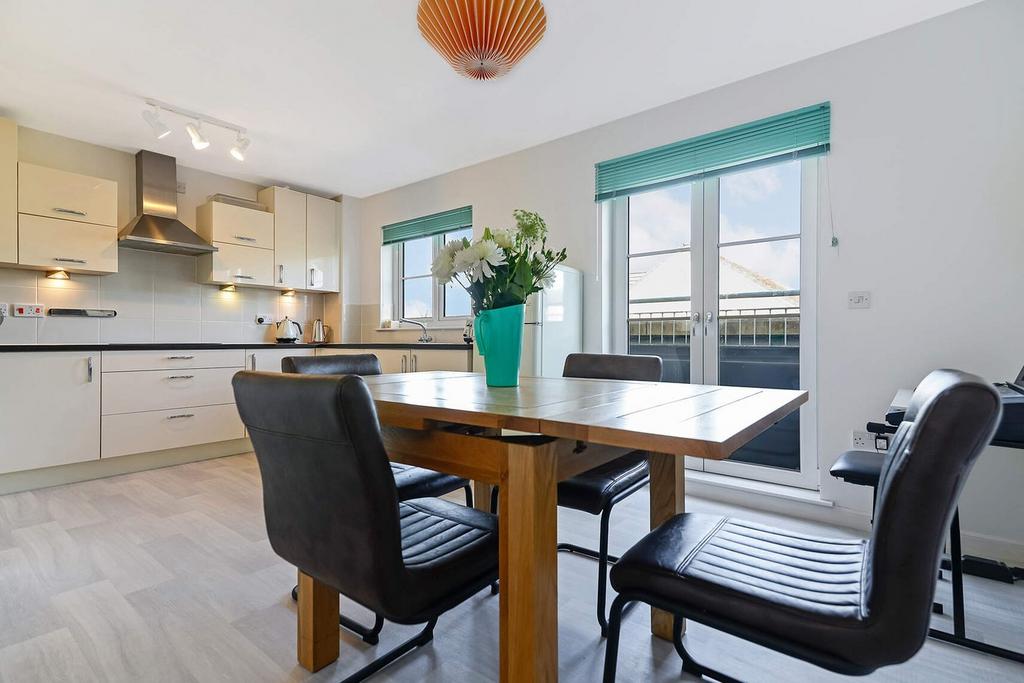 Kitchen diner