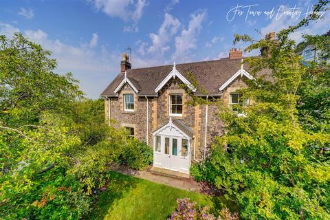 3 bedroom detached house for sale, West Malvern Road, Malvern WR14