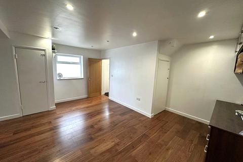undefined, Field Close, Hayes, Greater London, UB3