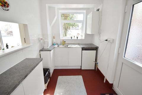 3 Kendal Drive, Slough, SL2 5HT