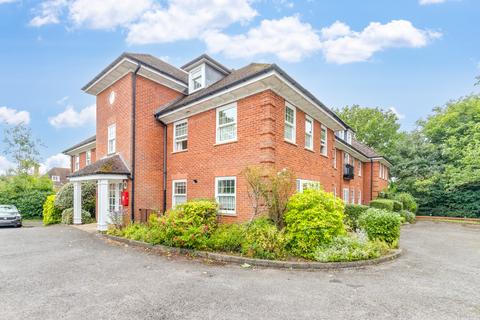 2 bedroom apartment for sale, Asquith House, Guessens Road, Welwyn Garden City, Hertfordshire, AL8