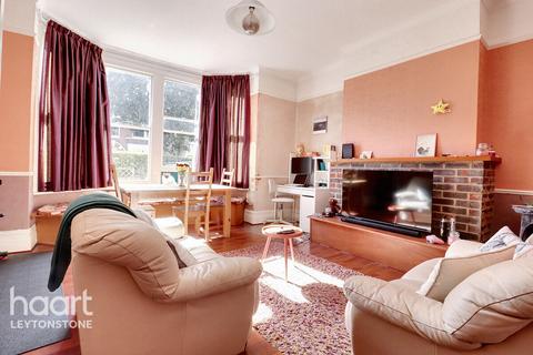 1 bedroom maisonette for sale, Maple Road, London