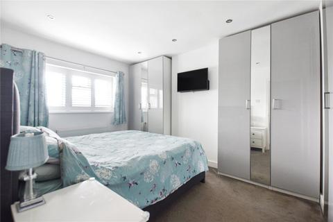94 Hall Place Crescent, Bexley, DA5 1PR