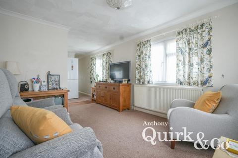 2 bedroom park home for sale, Creek Road, Canvey Island, SS8