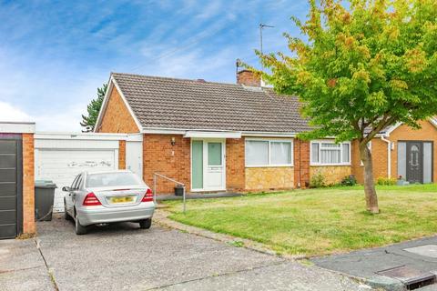 2 bedroom semi-detached bungalow for sale, Drayton Close, Rushden NN10